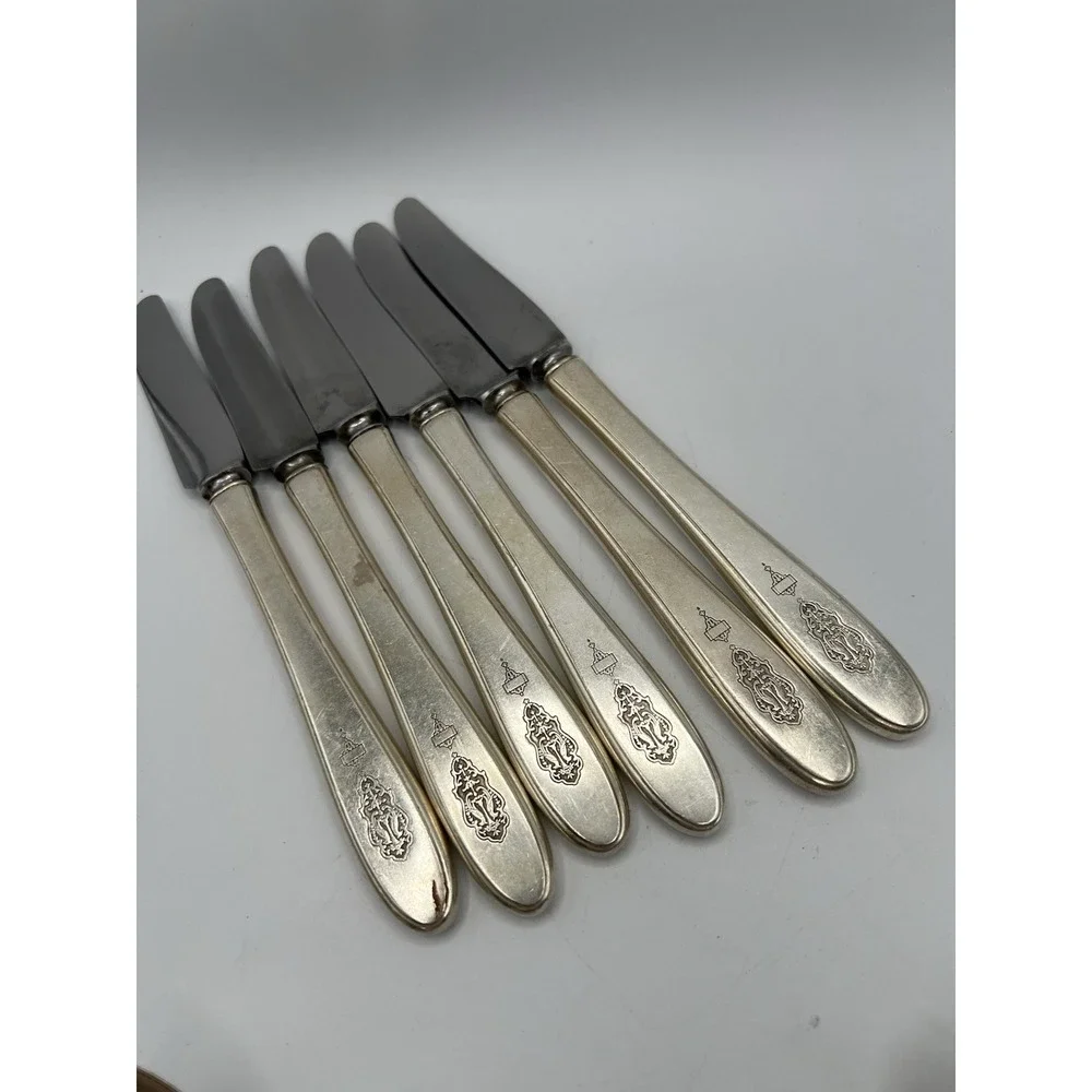 64 Pc ONEIDA BIRD of PARADISE COMMUNITY PLATE 1923 SILVERWARE Forks Knives Spoon
